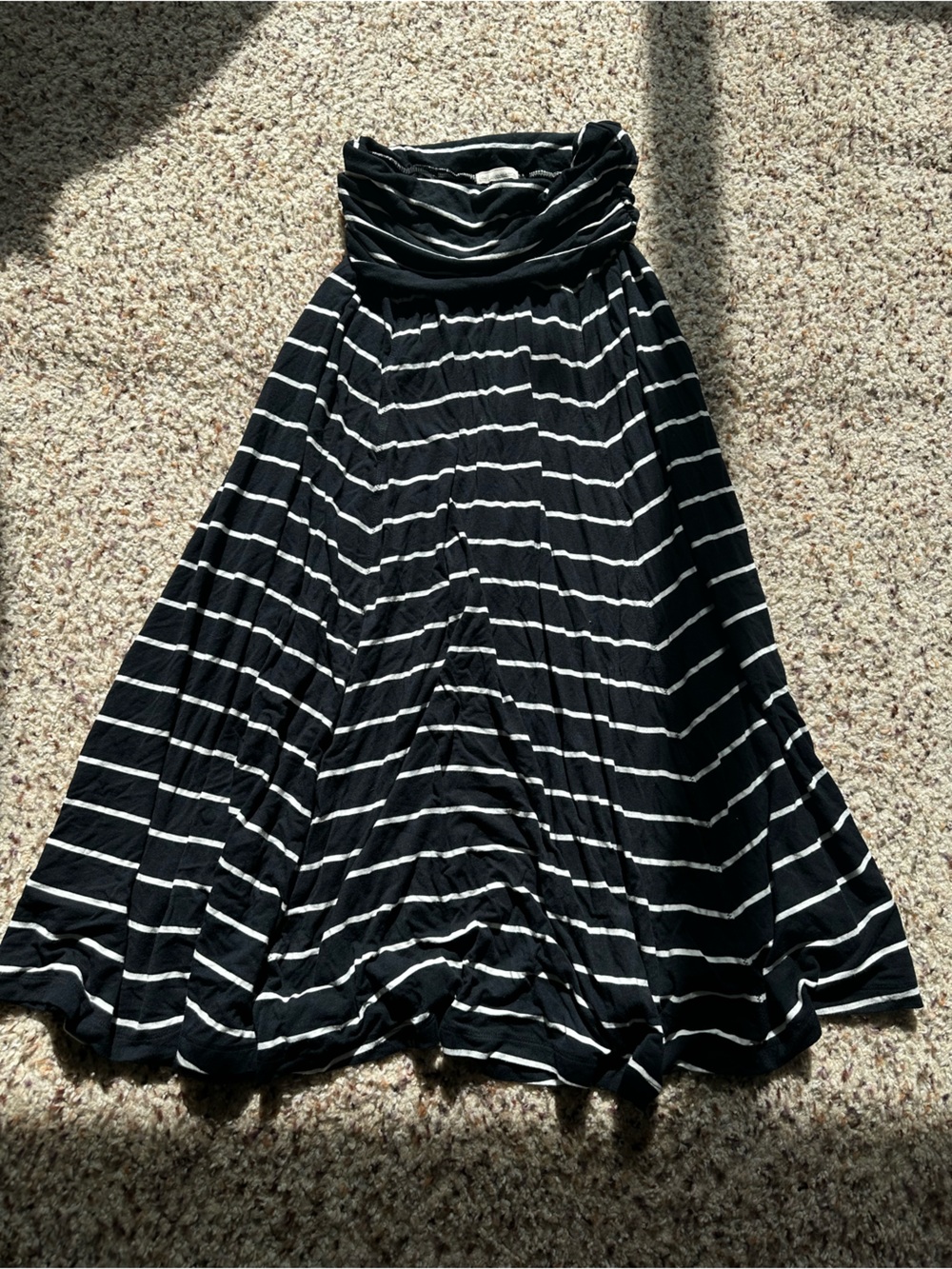 Gap Striped Black and White Maxi Skirt in size XS